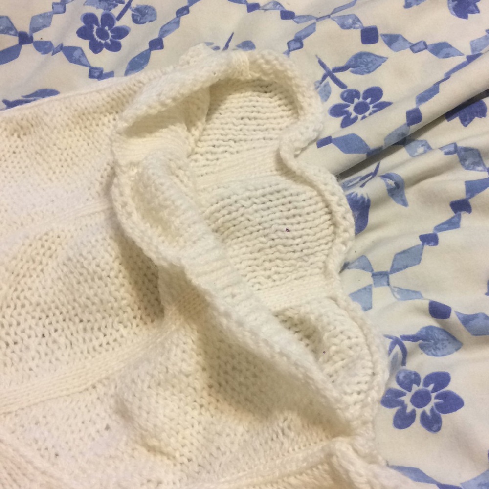 Stylicious Sweater ❣️ - Picture 4 of 5